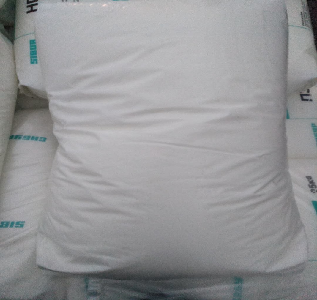 ab17813c-6c22-45bd-b19d-c46e26ca1d31_Còrda blanca de polietilèn HDPE SIBUR, sac de 25 kg, entrepòrt en gròs.jpg